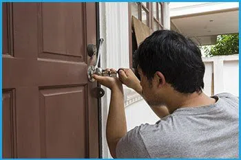 Lock Locksmith Services St Louis, MO 314-792-6014 - 16-emergency-locksmith-opening