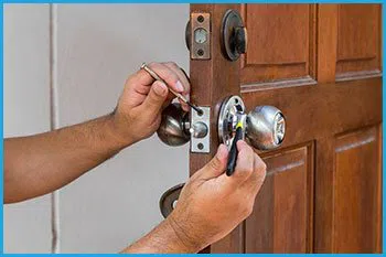 Lock Locksmith Services St Louis, MO 314-792-6014 - 9-locks-change